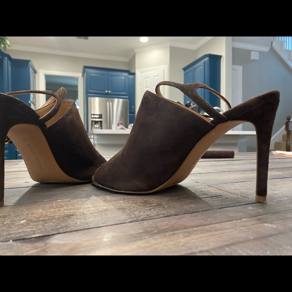 Banana Republic Heels